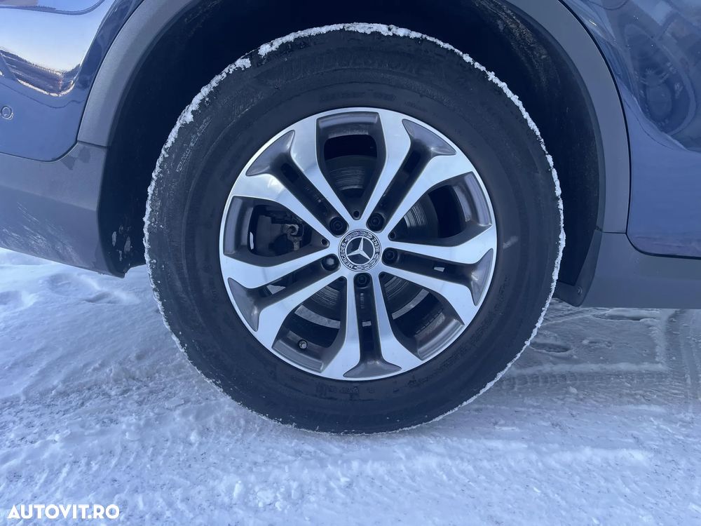 Mercedes-Benz GLC - 30