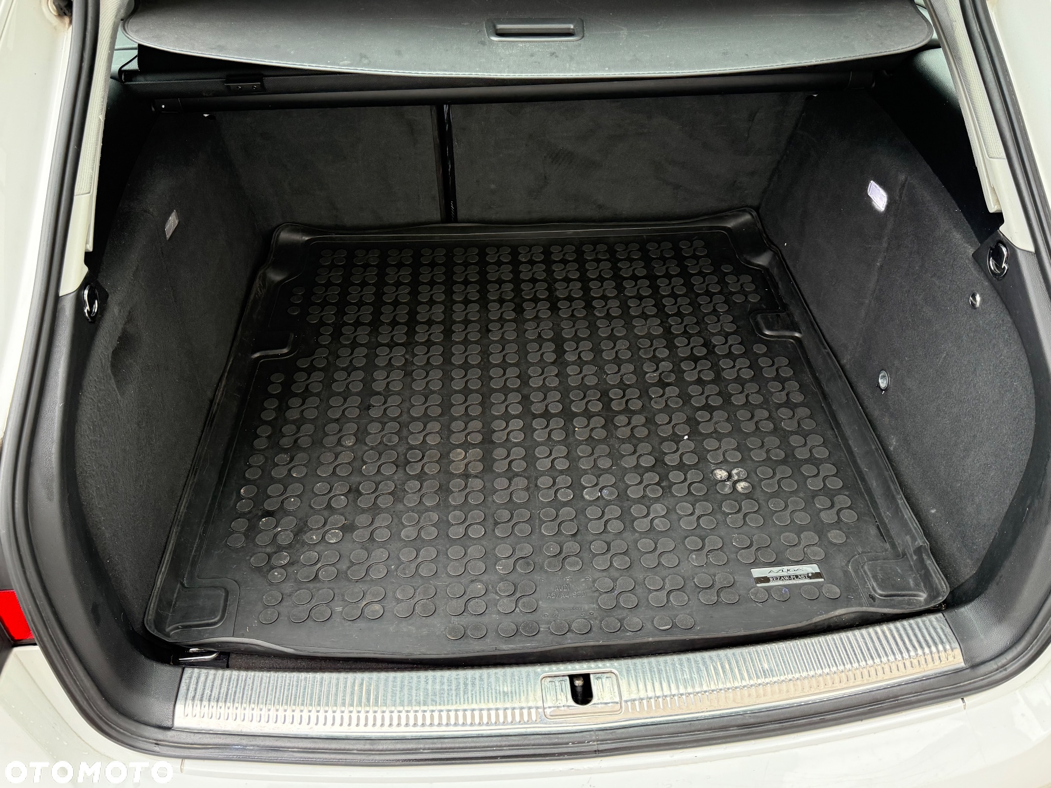 Audi A4 Avant 2.0 TDI Quattro - 12