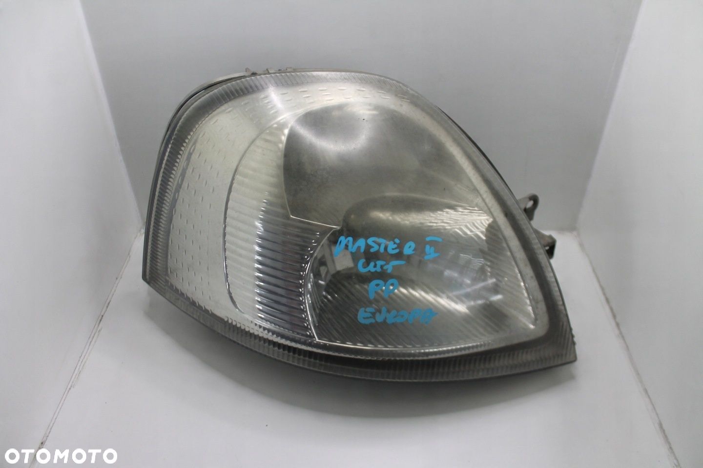 LAMPA PRAWY PRZÓD PRZEDNIA 8200163518E RENAULT MASTER II LIFT 03-10 EURO - 1