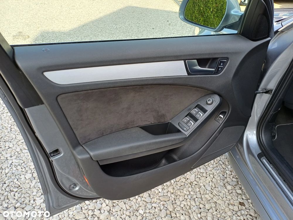 Audi A4 Avant 2.0 TDI DPF S line Sportpaket - 34