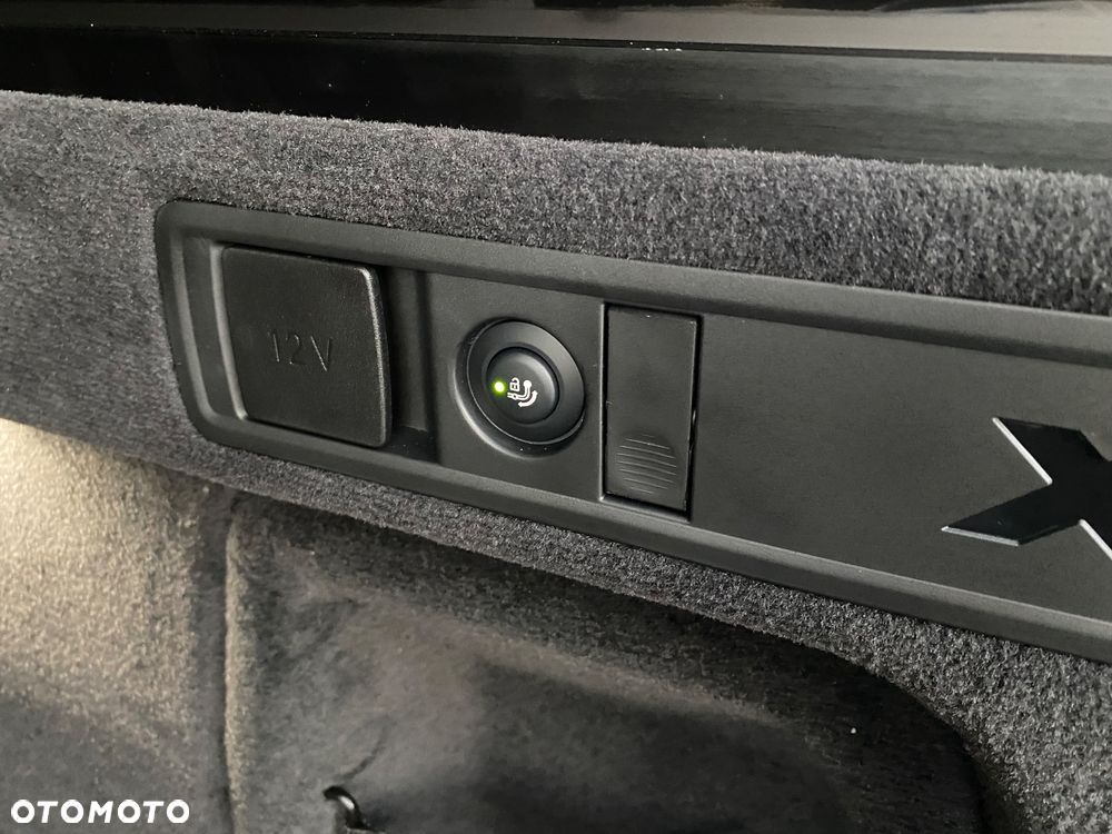 BMW X5 xDrive30d mHEV - 37