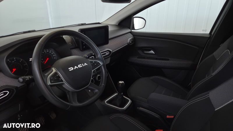 Dacia Logan TCe 90 MT6 Expression - 24