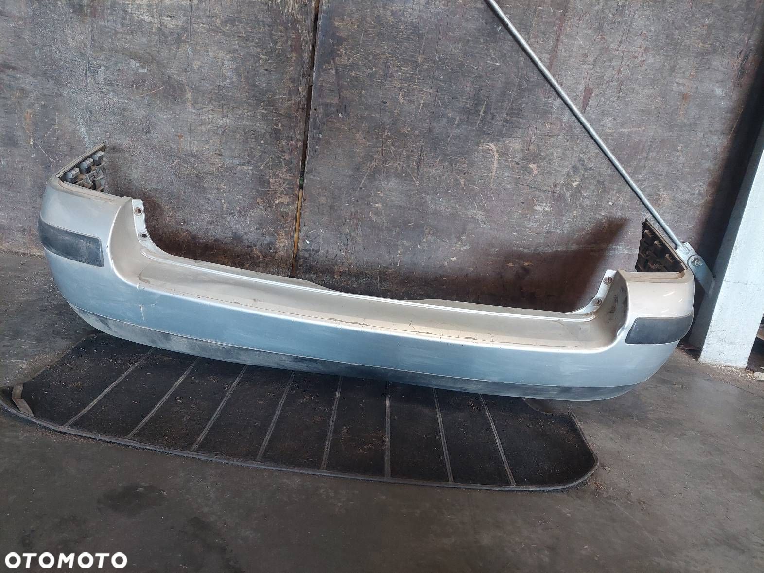 ZDERZAK TYŁ TYLNY VOLKSWAGEN PASSAT B5 FL LIFT KOMBI LA7W - 1