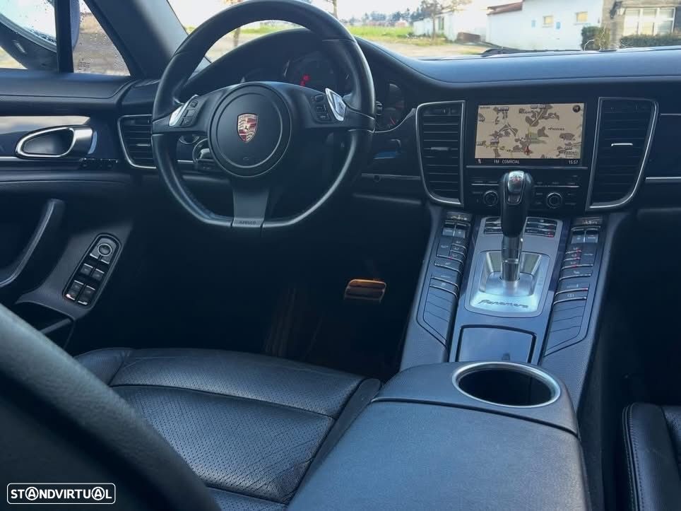 Porsche Panamera 3.0 V6 - 11