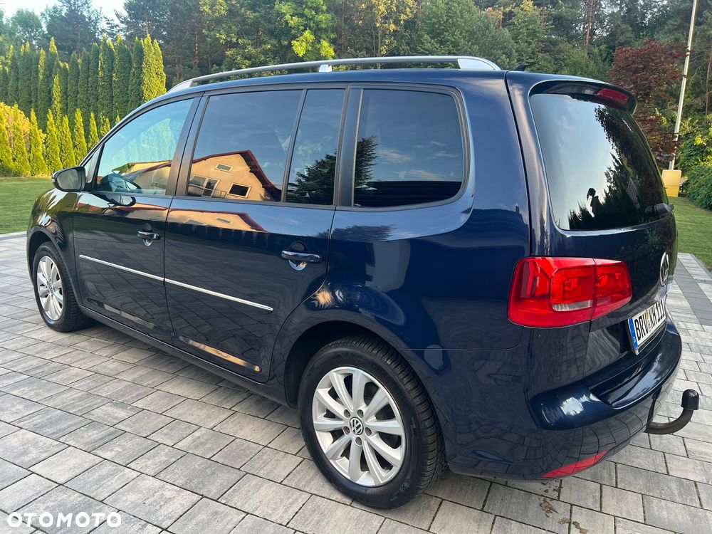 Volkswagen Touran 2.0 TDI Highline - 4