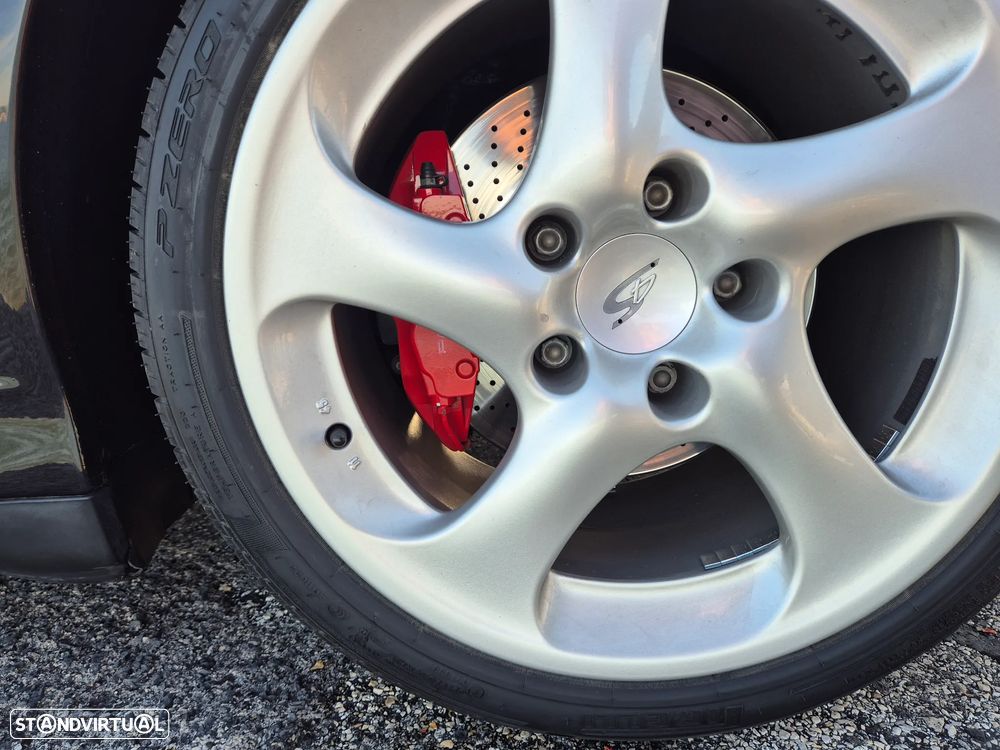 Porsche 911 (996) Carrera 4 S - 19