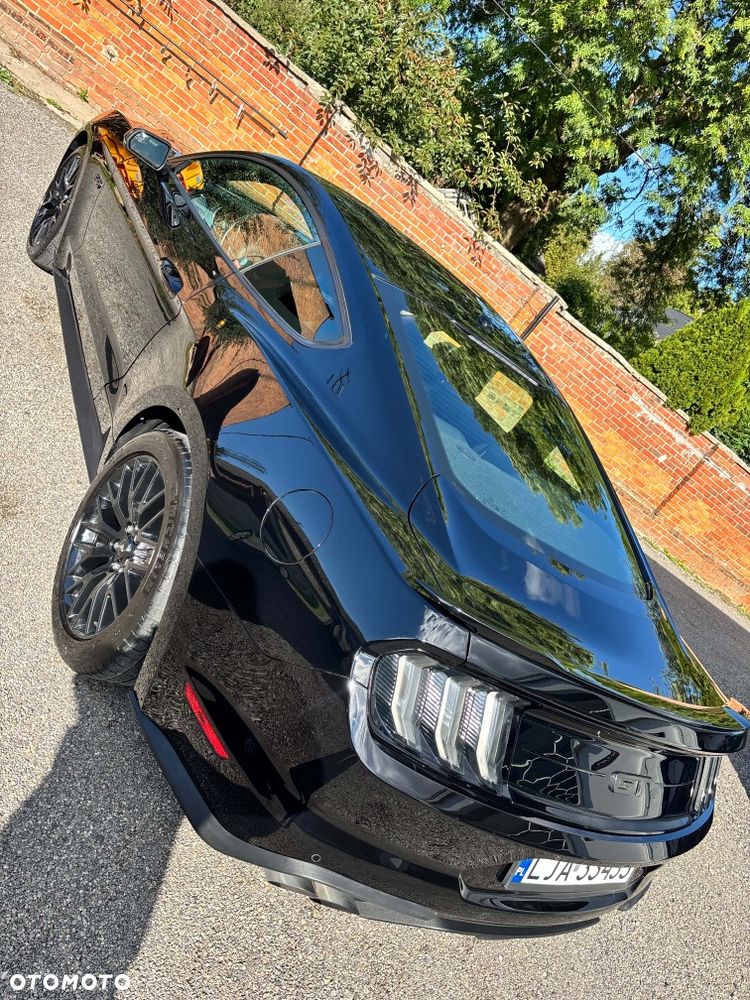 Ford Mustang - 6