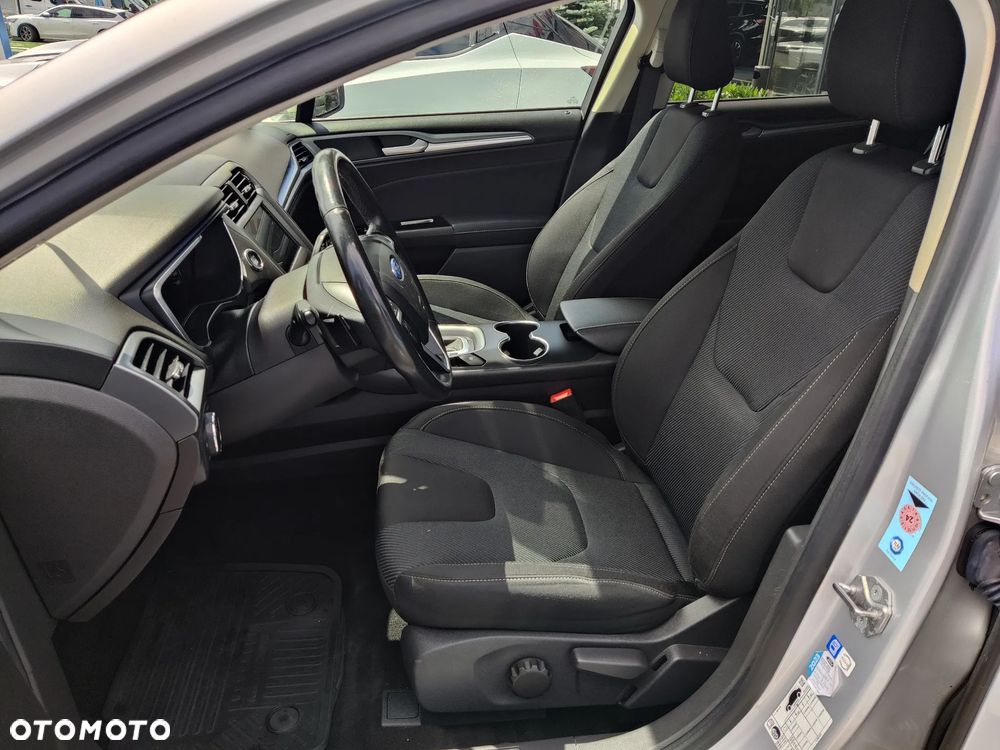 Ford Mondeo 2.0 TDCi Titanium 4WD PowerShift - 13