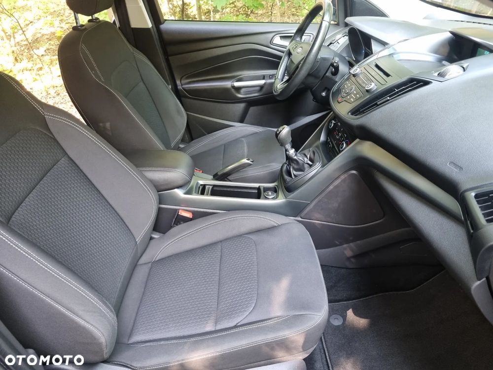 Ford Kuga 1.5 EcoBoost 2x4 Business Edition - 7