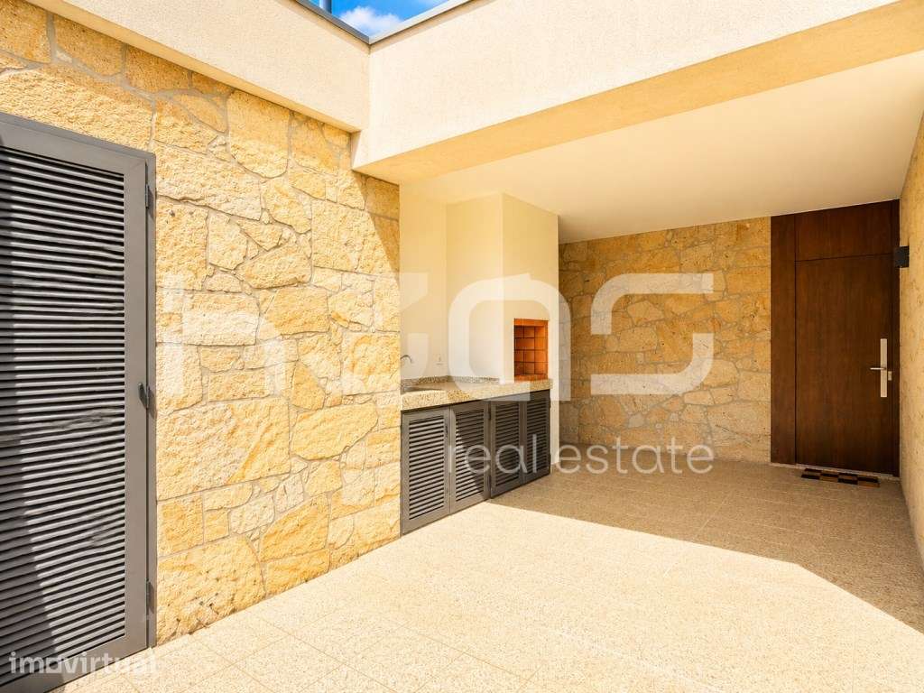 Moradia T3 a 5 minutos de Braga com possibilidade de construir piscina - Grande imagem: 5/33