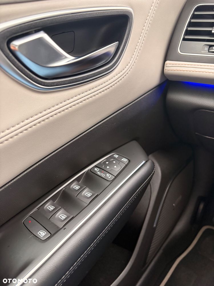 Renault Talisman TCe 225 EDC GPF INITIALE PARIS - 24