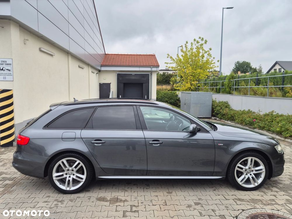 Audi A4 Avant 2.0 TDI DPF quattro S tronic S line Sportpaket - 6