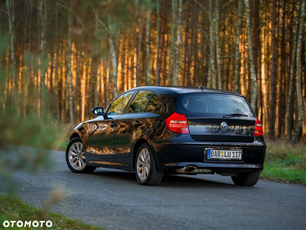BMW Seria 1 116i - 5