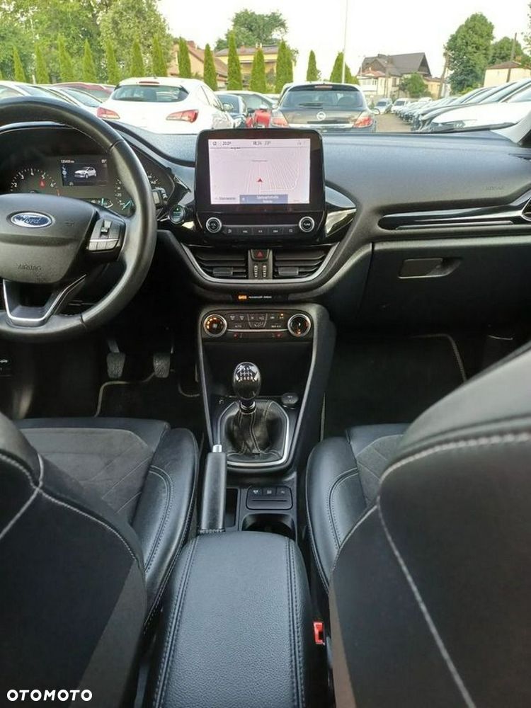 Ford Fiesta 1.0 EcoBoost S&S TITANIUM - 20