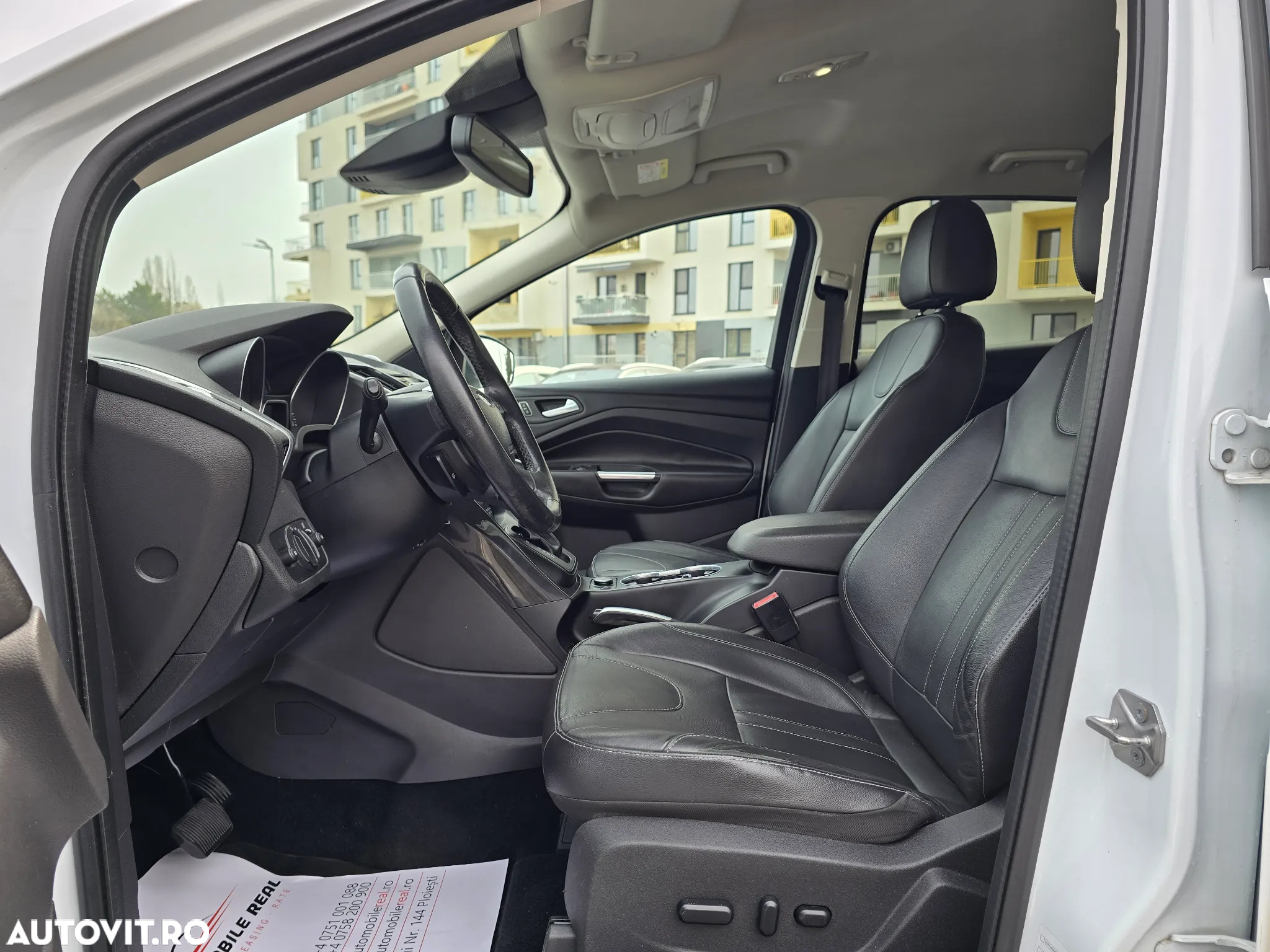 Ford Kuga 2.0 TDCi 4x4 Aut. Titanium - 7
