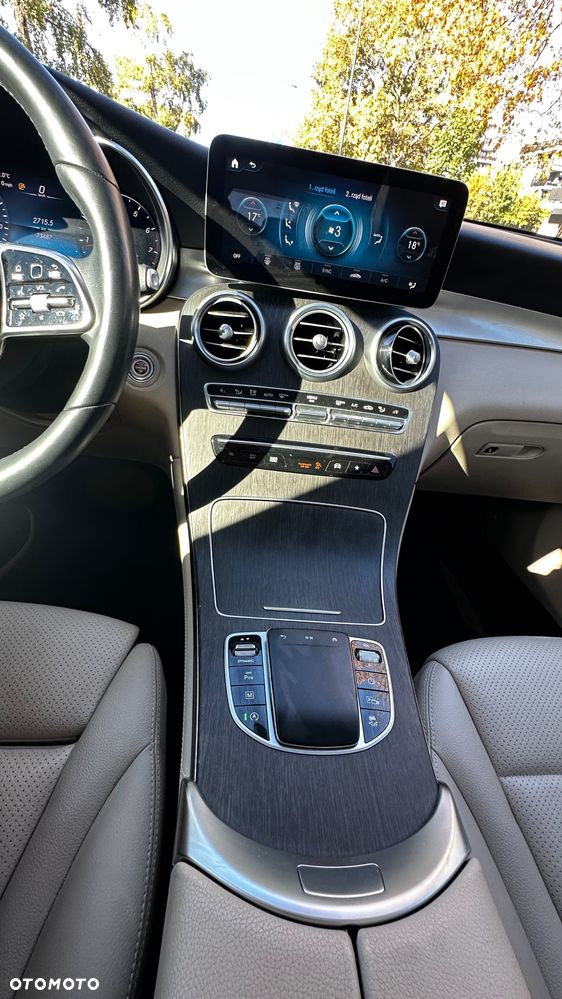 Mercedes-Benz GLC 300 4-Matic - 22