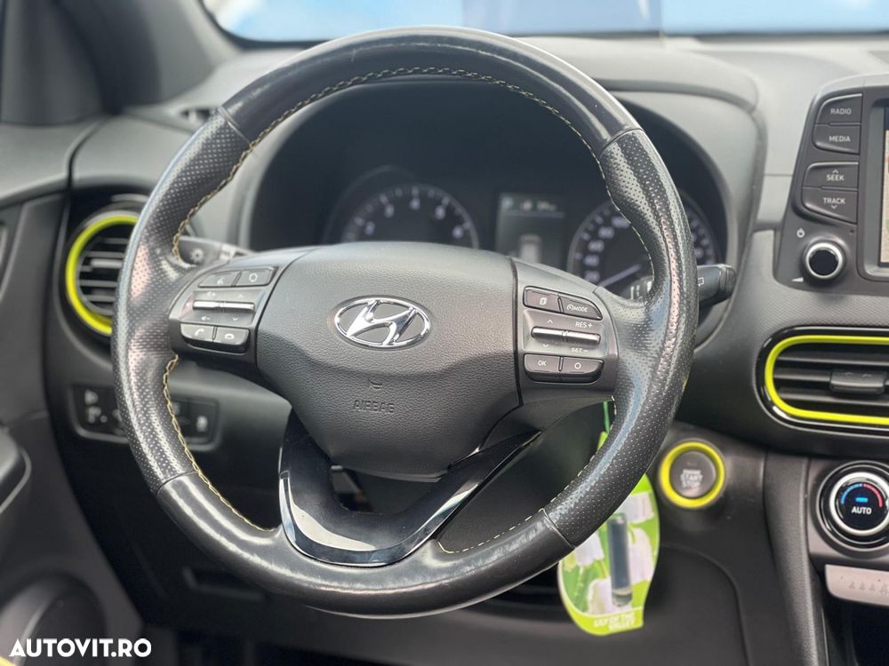 Hyundai KONA 1.6 T-GDI 4WD Aut. Luxury + - 16