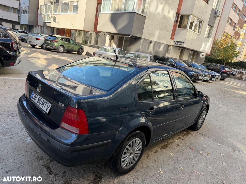 Volkswagen Bora 1.9 TDI Basis - 4