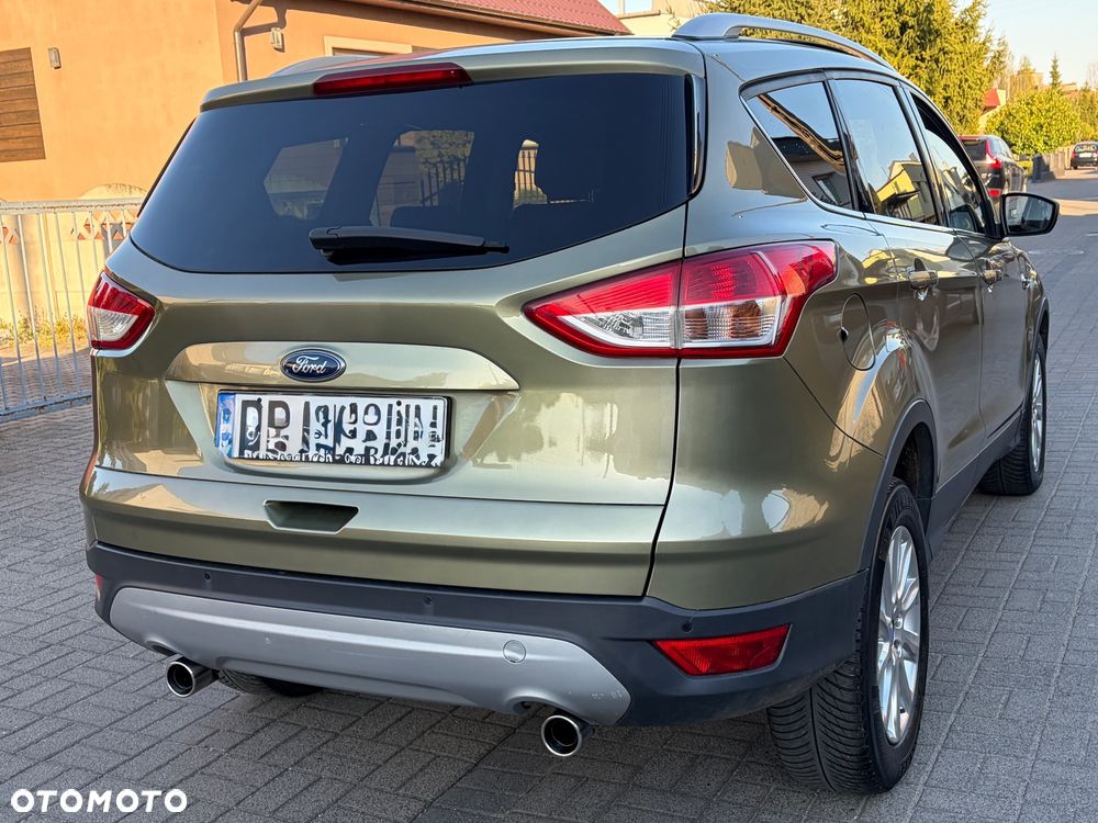 Ford Kuga 2.0 TDCi 2x4 Titanium - 2