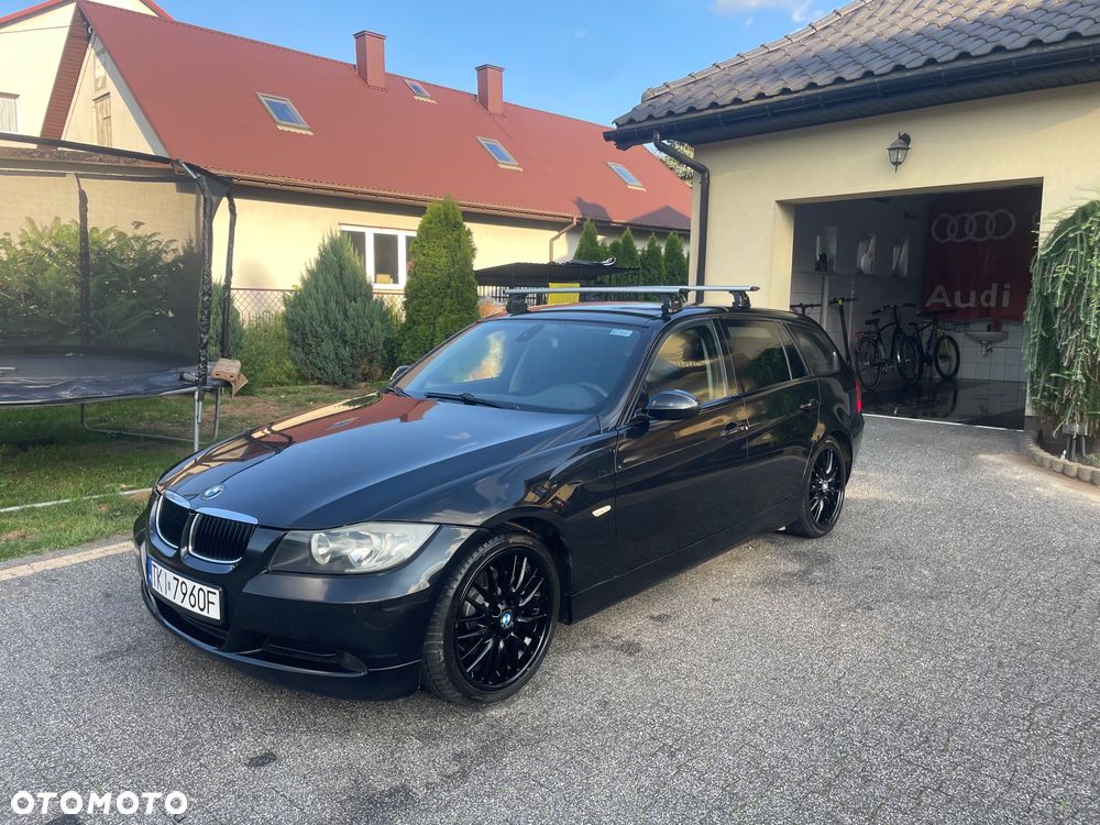 BMW Seria 3 320d DPF - 1