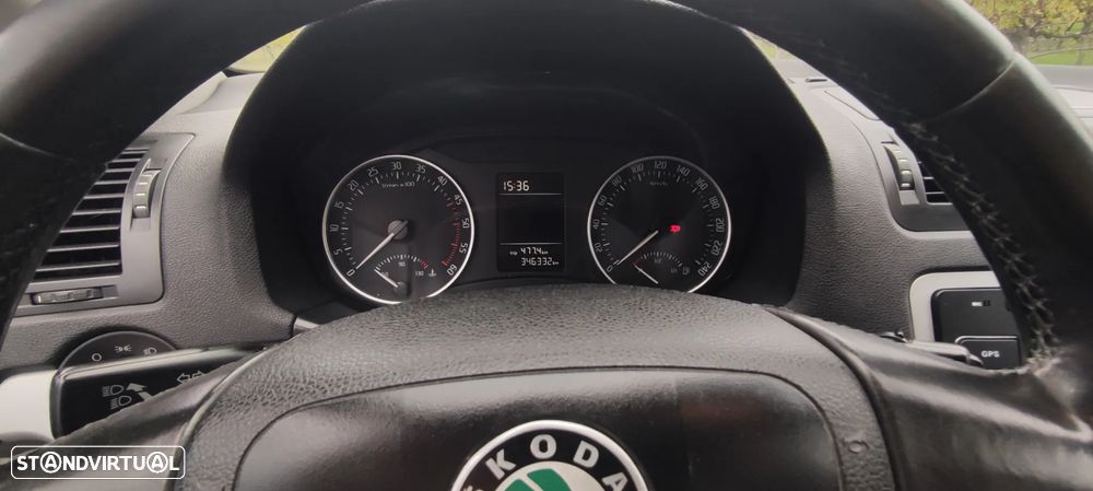 Skoda Octavia Break 1.6 TDi Ambiente - 4