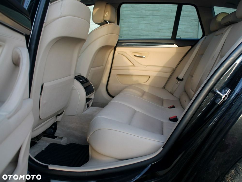 BMW Seria 5 - 17