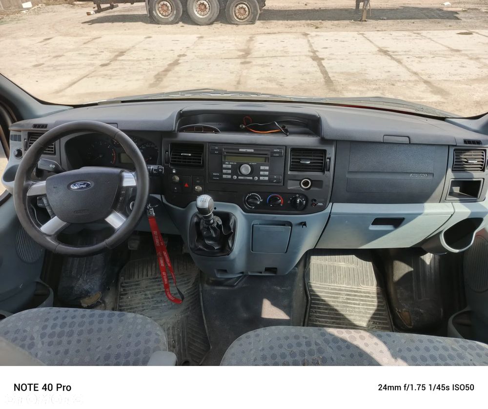 Ford Transit - 6