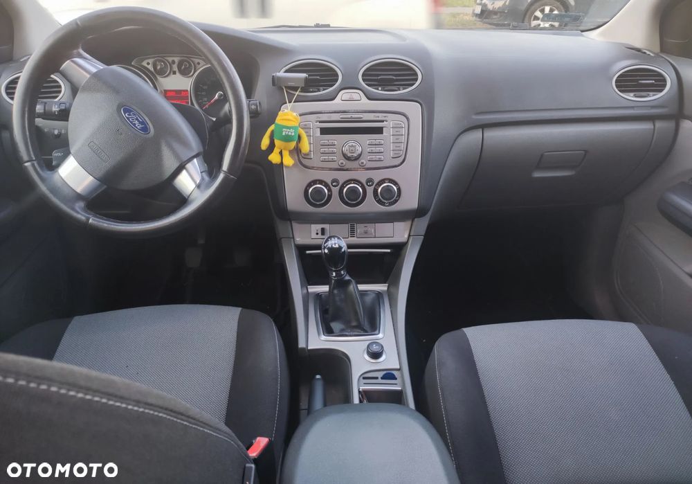 Ford Focus 1.6 Ti-VCT Trend - 6