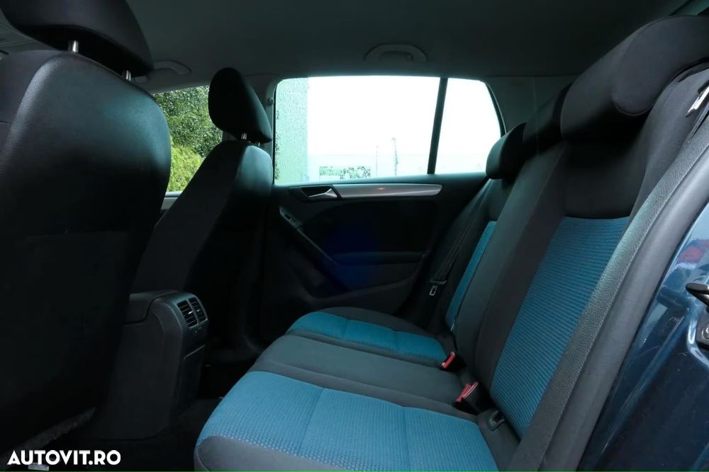 Volkswagen Golf 1.6 TDI DPF Comfortline - 8