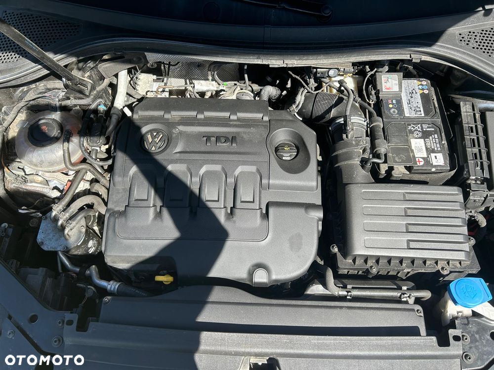 Volkswagen Tiguan - 20