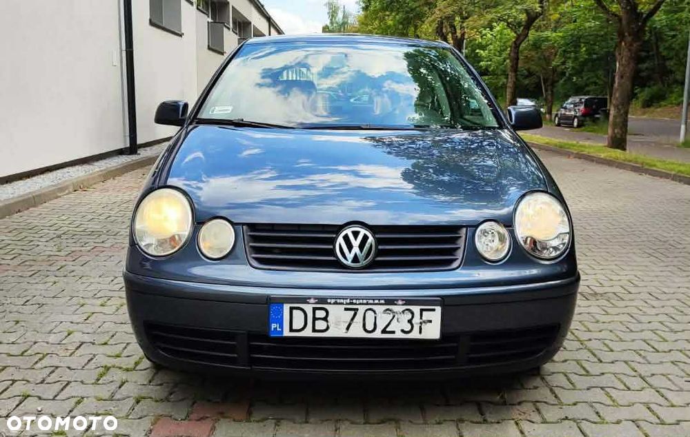 Volkswagen Polo - 2