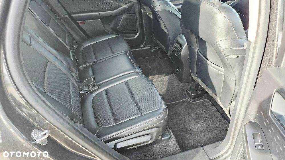 Ford Kuga 1.5 EcoBoost 4WD Titanium Plus - 35
