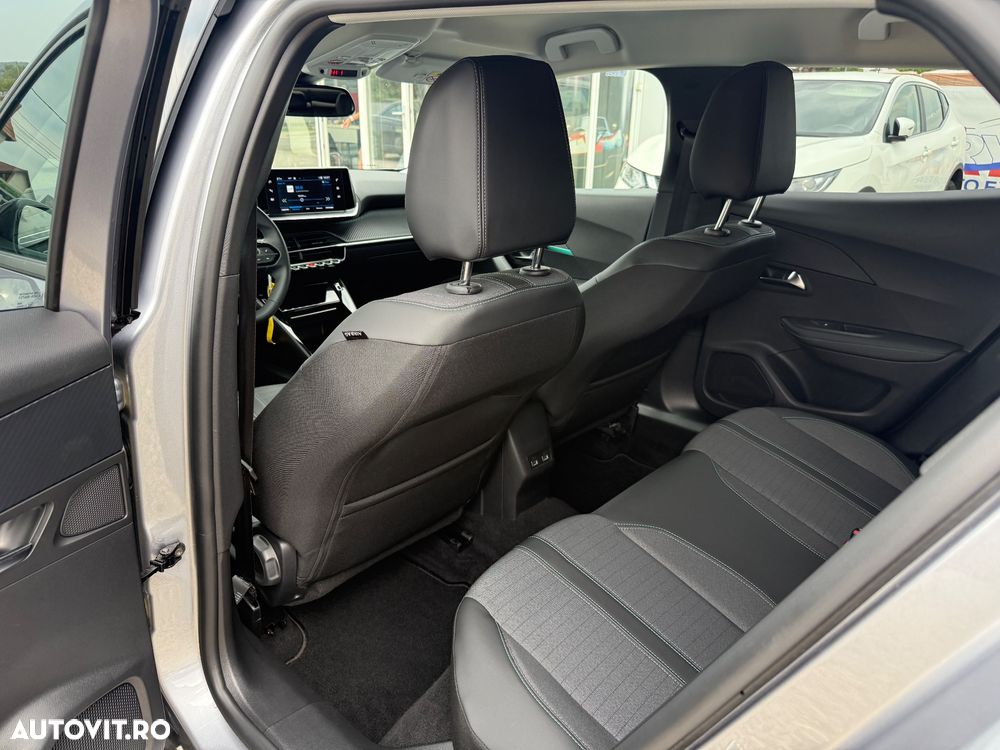 Peugeot 2008 BlueHDi 130 EAT8 Allure Pack - 15