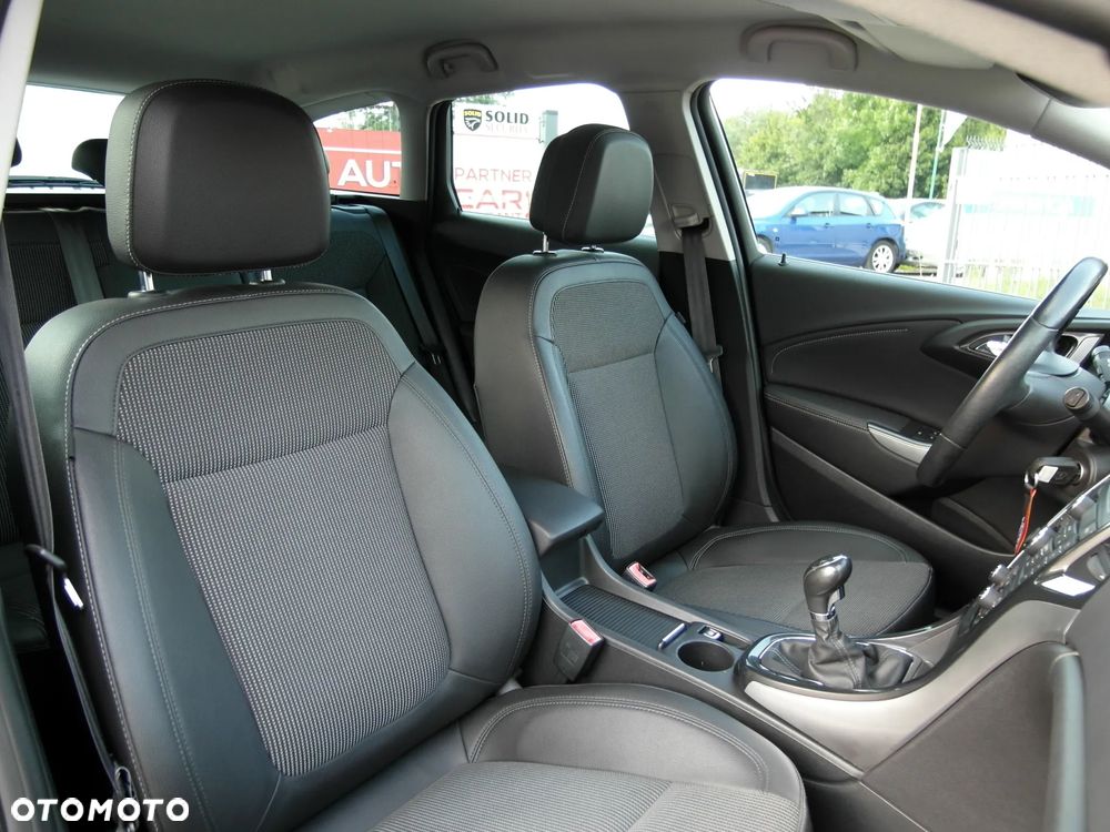 Opel Astra 1.4 Turbo Innovation - 21