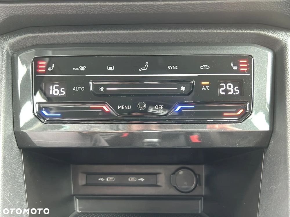 Volkswagen Tiguan 1.5 TSI EVO Life DSG - 28