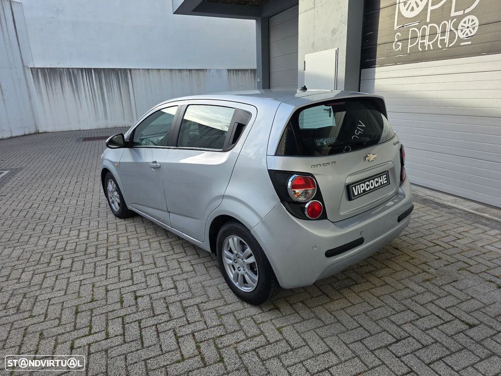 Chevrolet Aveo 1.3 VCDi LTZ - 10
