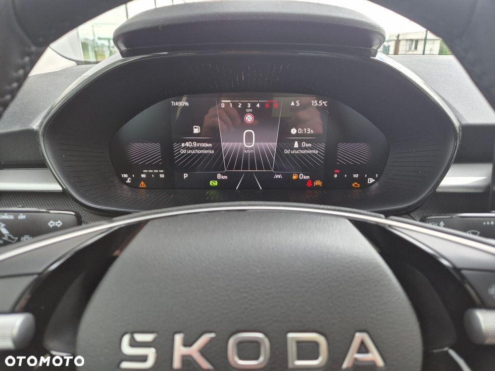 Skoda Fabia 1.0 TSI Drive DSG - 24