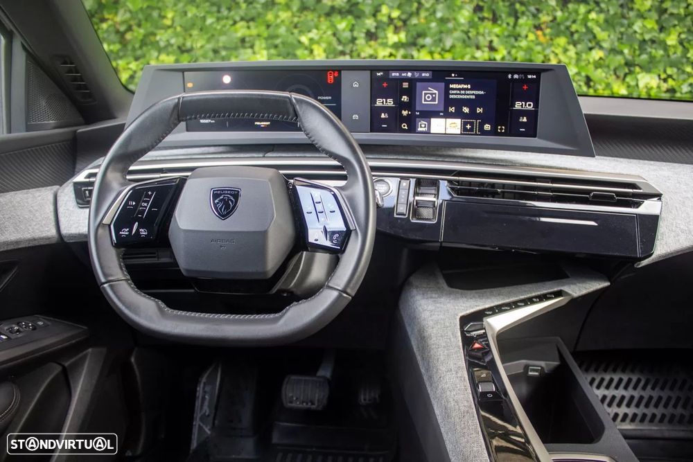 Peugeot 5008 1.2 Hybrid Allure e-DCS6 - 14