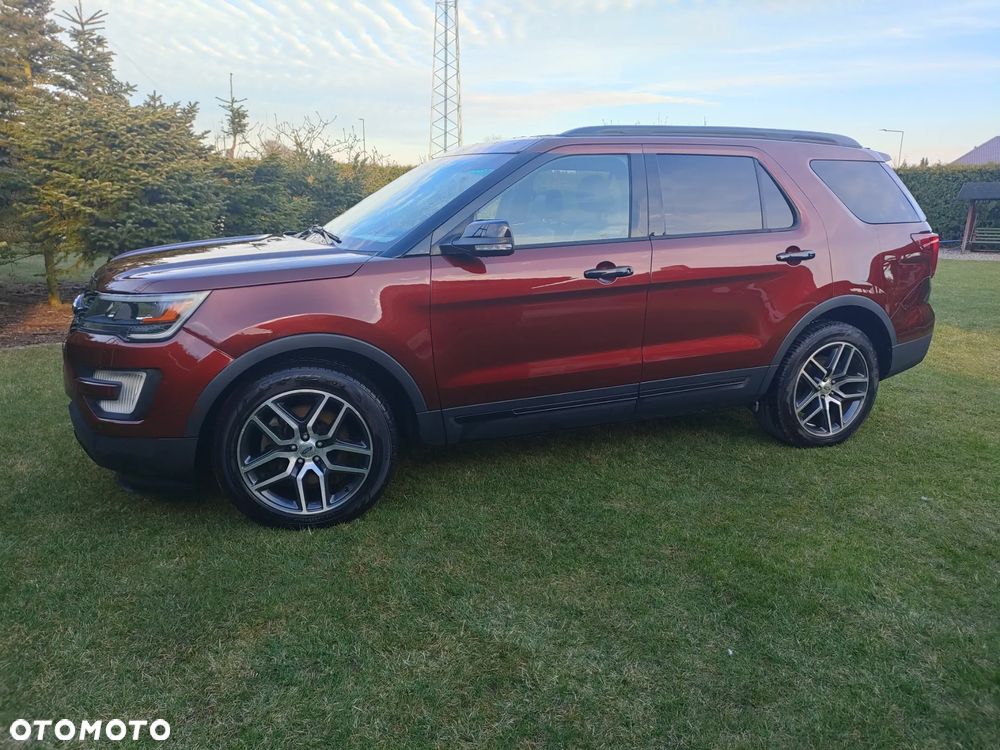 Ford Explorer - 2