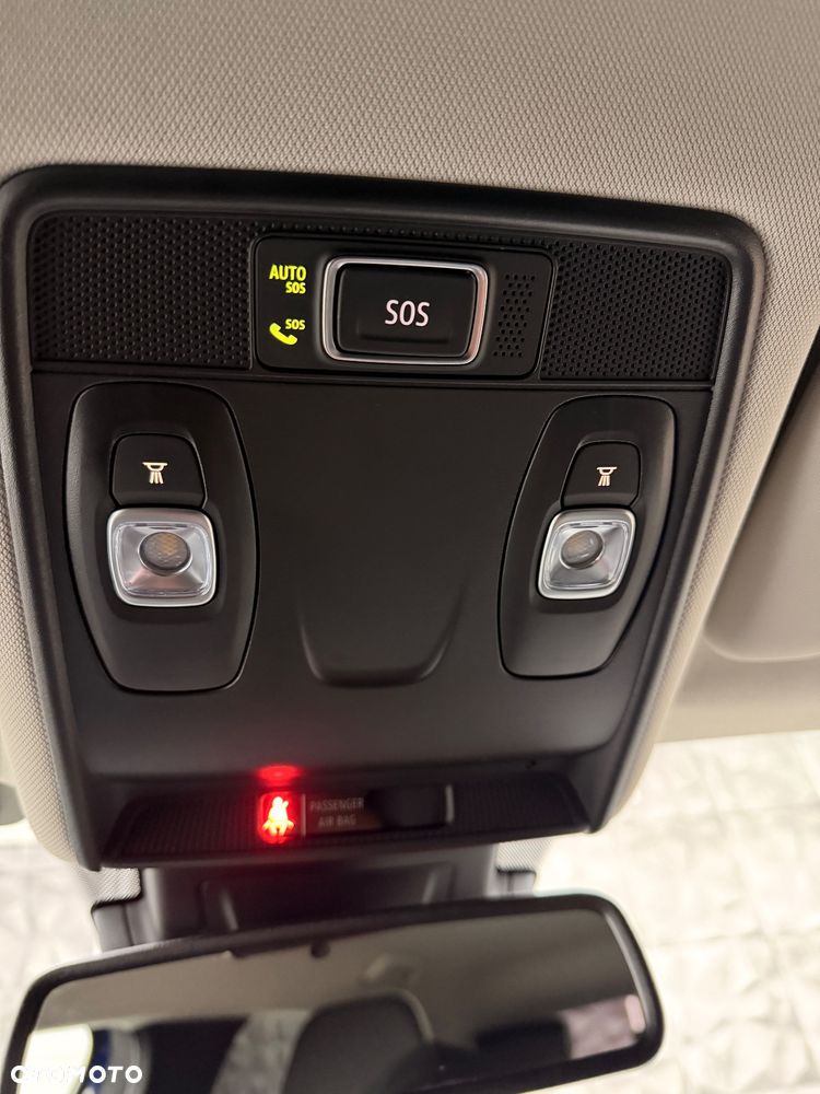 Renault Captur E-TECH 160 INTENS - 33