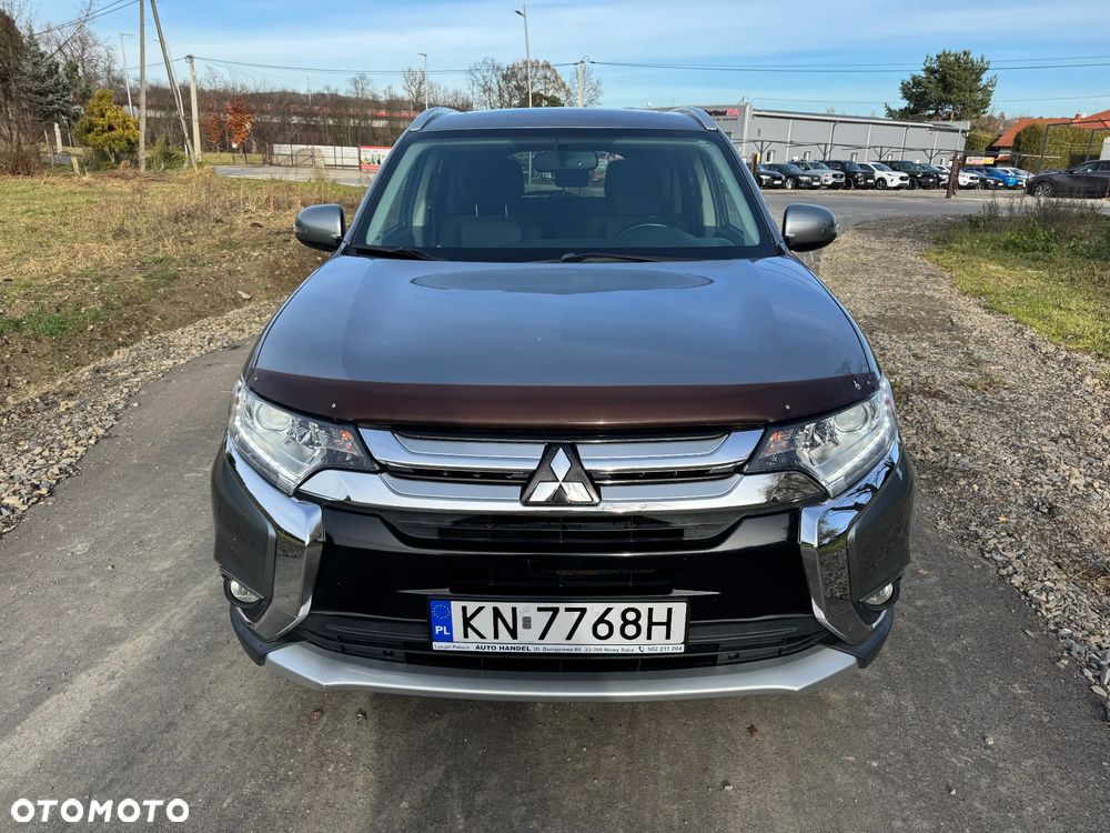Mitsubishi Outlander 2.4 4WD CVT Instyle - 3