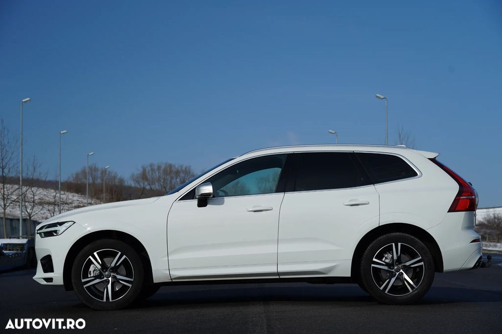 Volvo XC 60 D4 AWD Geartronic RDesign - 22
