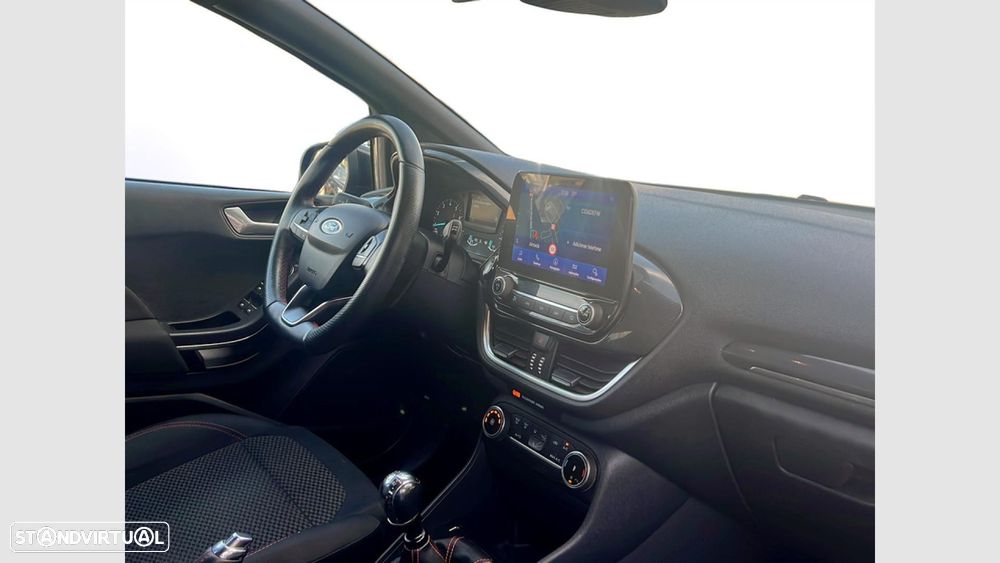 Ford Fiesta 1.0 EcoBoost MHEV ST-Line - 21