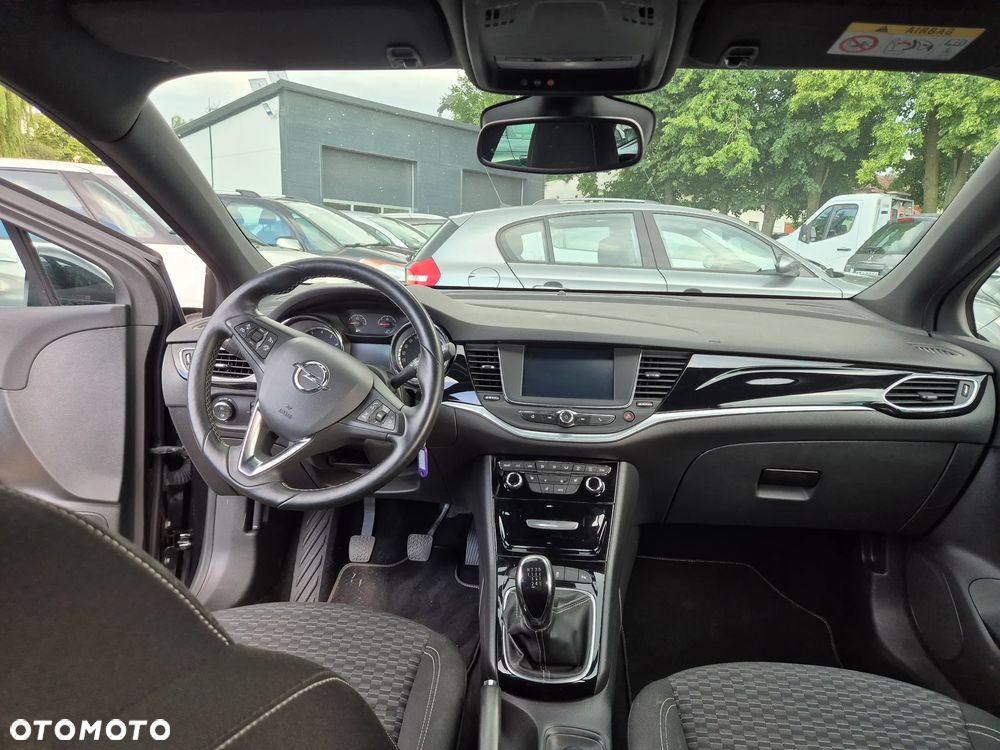 Opel Astra 1.6 Turbo Start/Stop Dynamic - 23