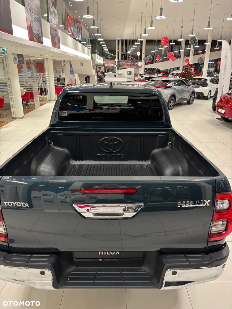 Toyota Hilux - 7