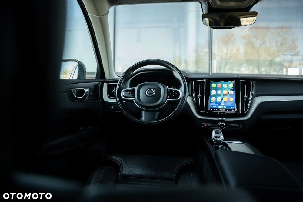 Volvo XC 60 B4 D AWD Geartronic Inscription - 27