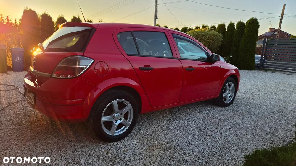 Opel Astra 1.6 Style - 13