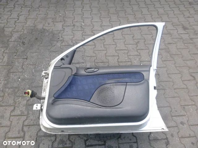 DRZWI PRAWY PRZÓD PRAWE PRZEDNIE PEUGEOT 206 5D KOMPLETNE - 11