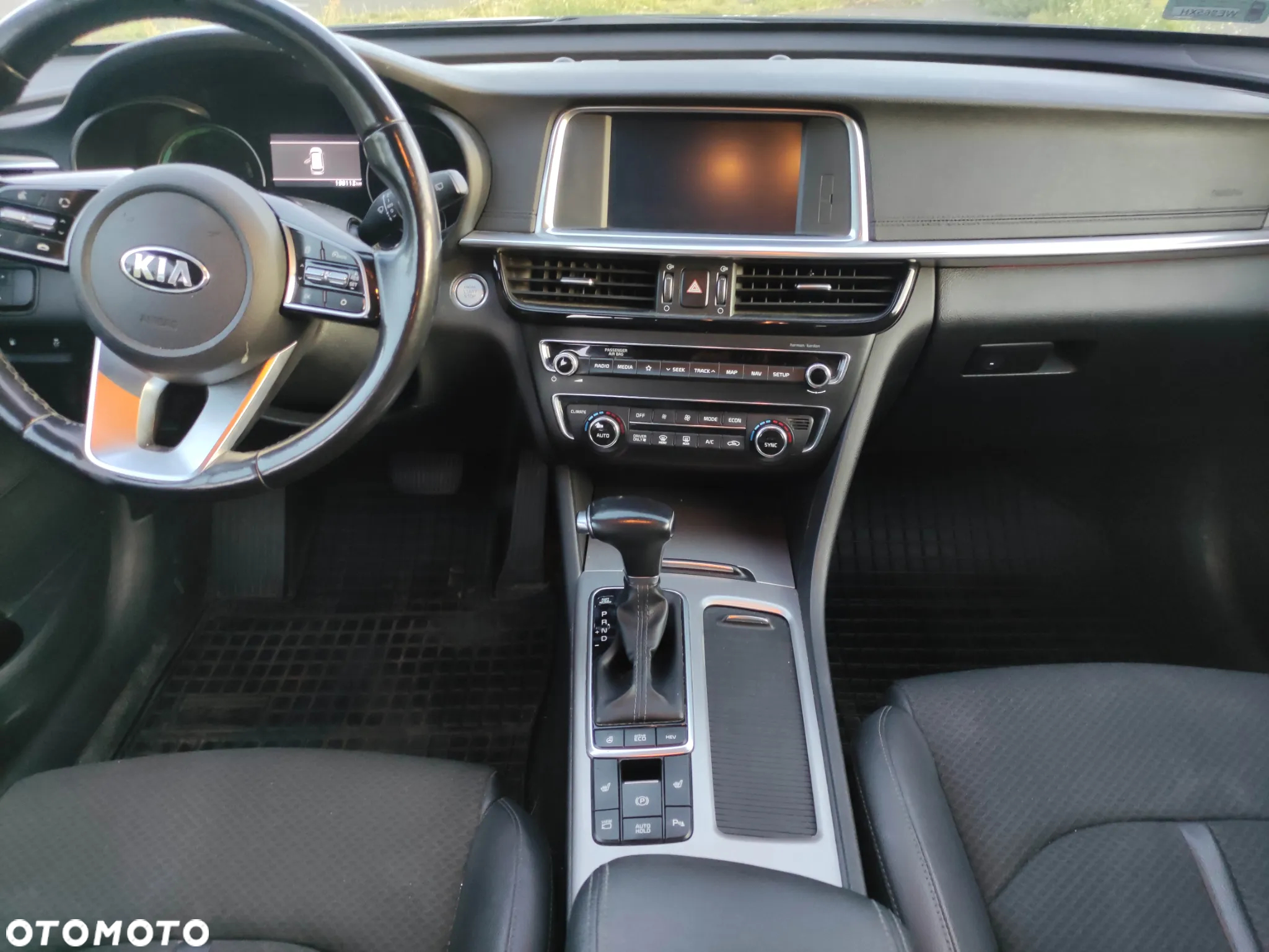 Kia Optima Plug-in Hybrid - 24