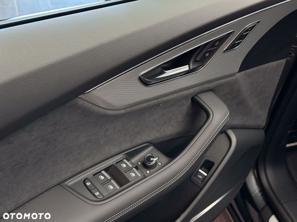 Audi SQ8 - 18